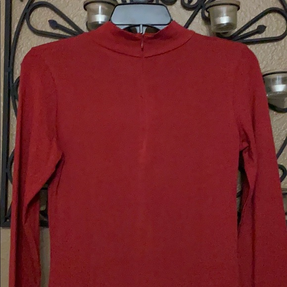 Dress - Picture 4 of 4